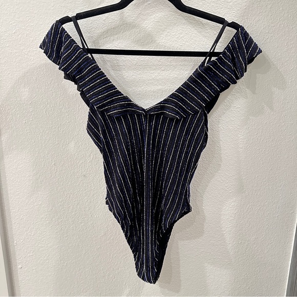 🪩ZARA Vintage Glitter Bodysuit - Picture 2 of 5